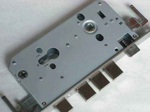 苏州24小时上门开锁公司