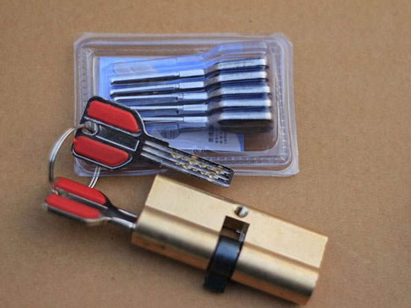 苏州24小时上门开锁公司